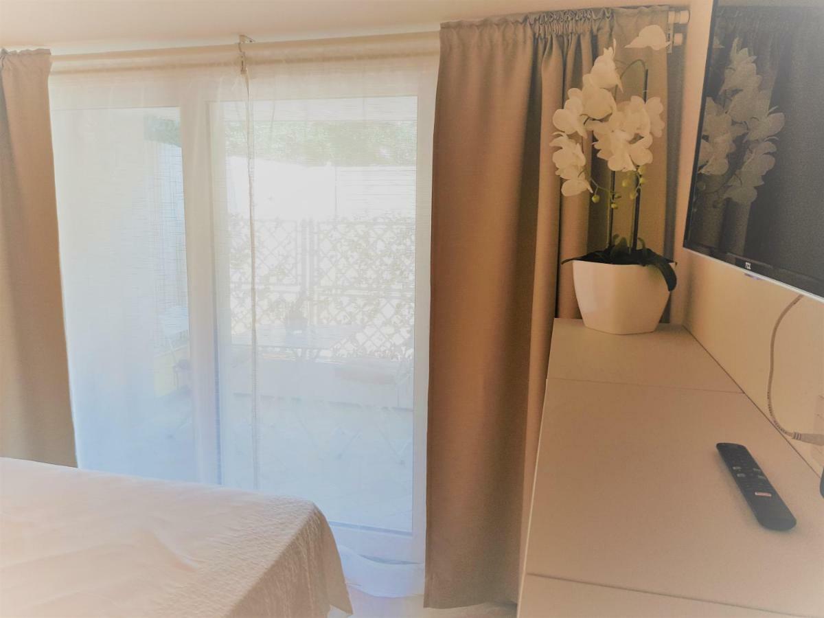 Minzoni94 - Twobedroom+Garden Lido di Camaiore Ngoại thất bức ảnh